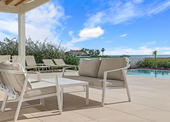 Villa Serenity Waves 8